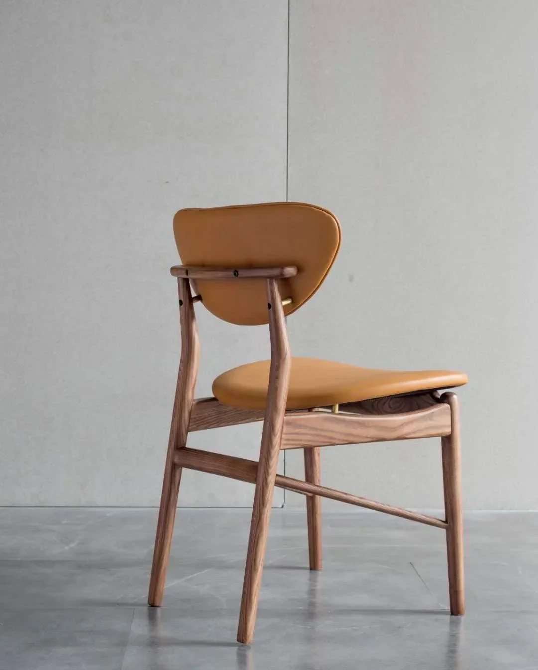 Chief Finn Ash Wood Dining Chair - Image 4