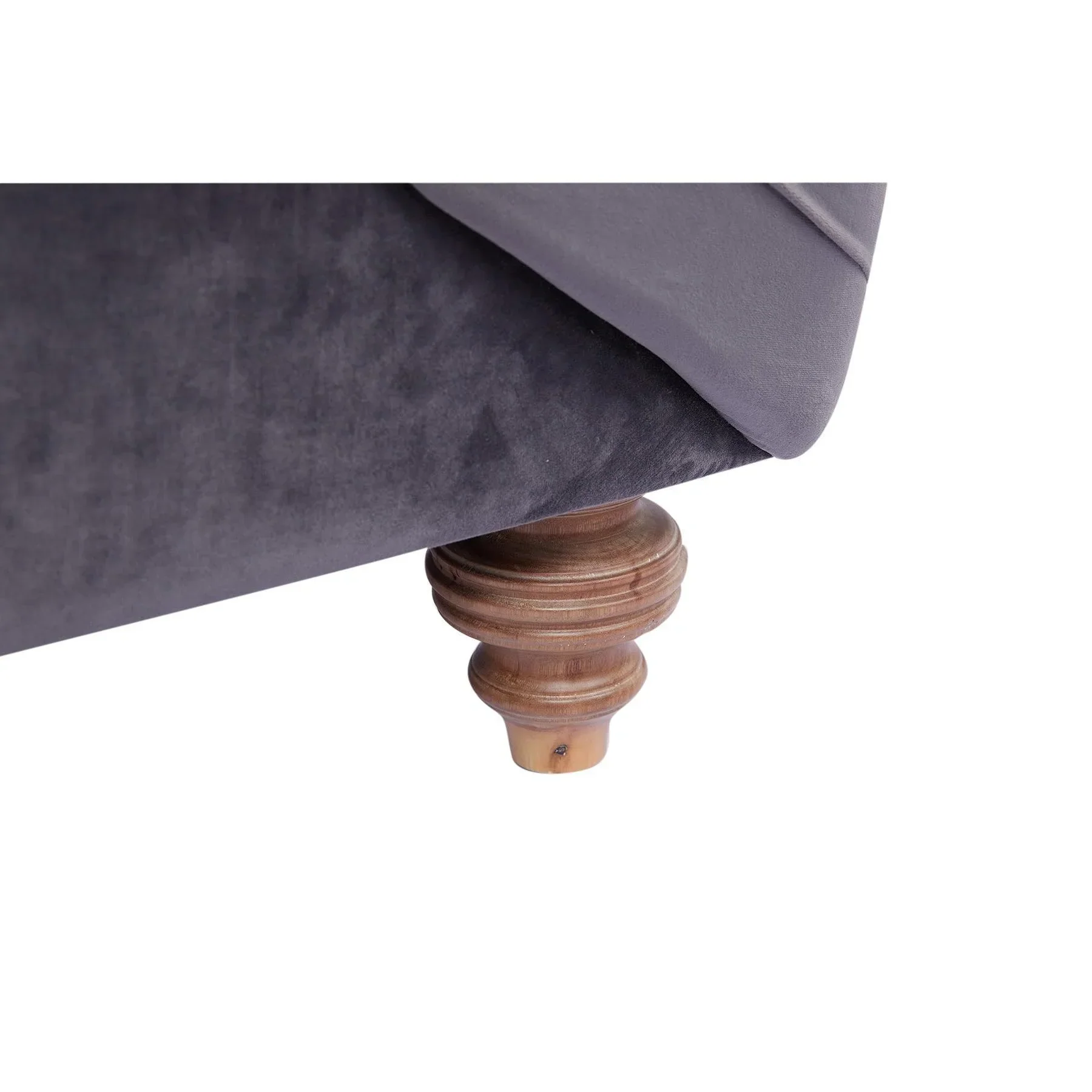 Hugo Chesterfield Sofa - Image 6