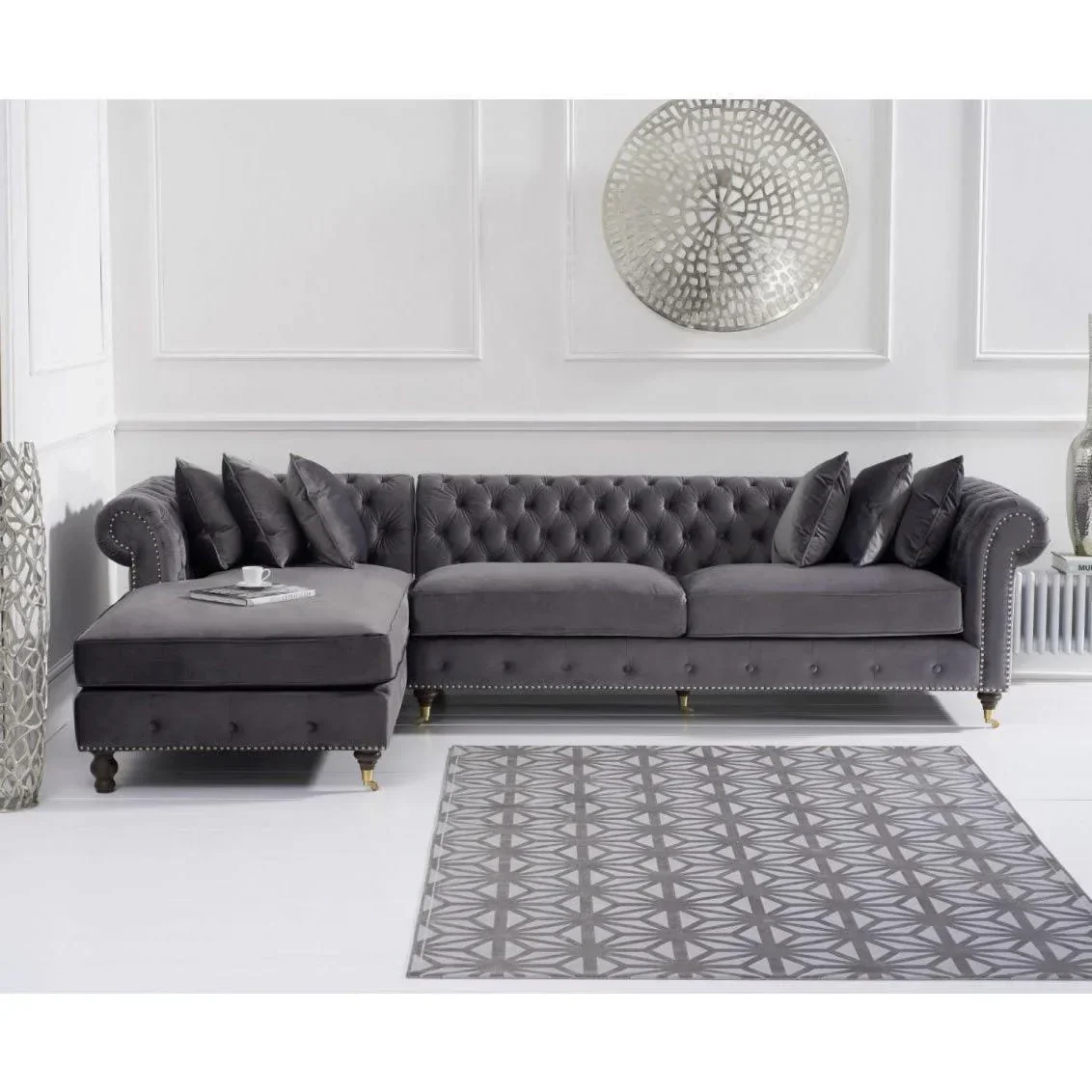 Humphrey Chesterfield Chaise Sofa - Image 3