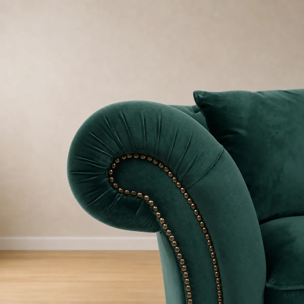Hampton Chesterfield Sofa - Image 4