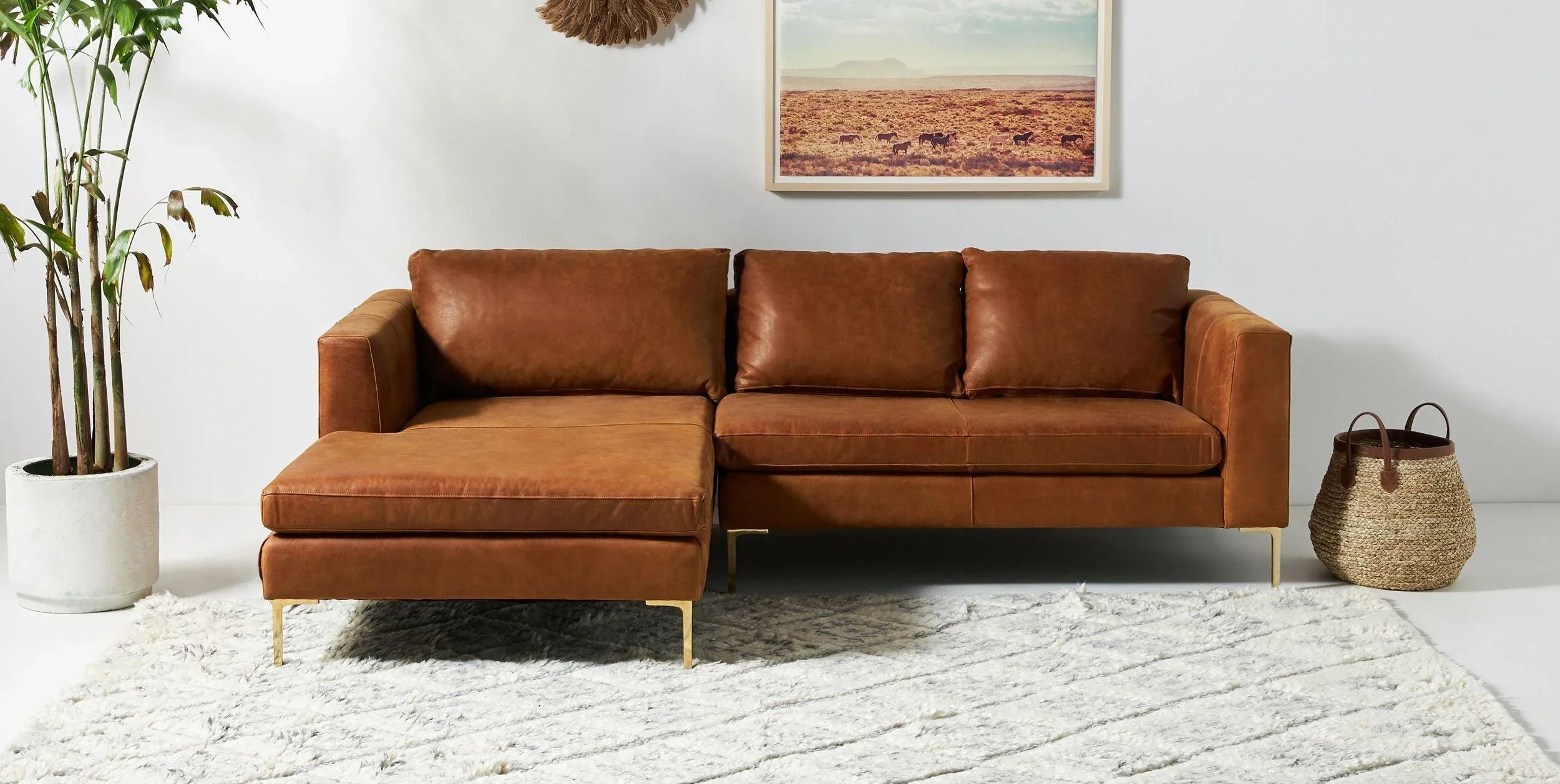 Turin Contemporary Leather Sofa With Chaise - Image 4