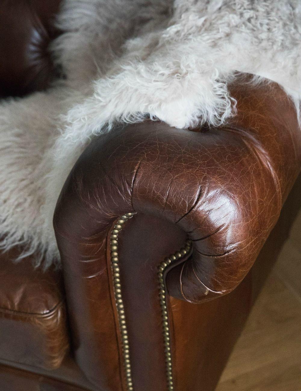 Weybridge Vintage Leather Chesterfield Love Seat - Image 4