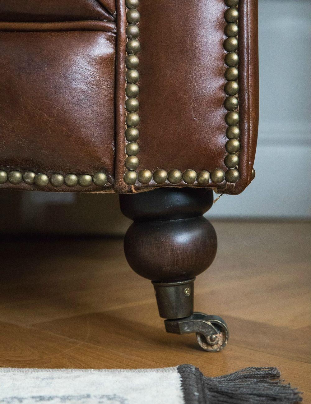 Weybridge Leather Chesterfield Sofa - Image 3